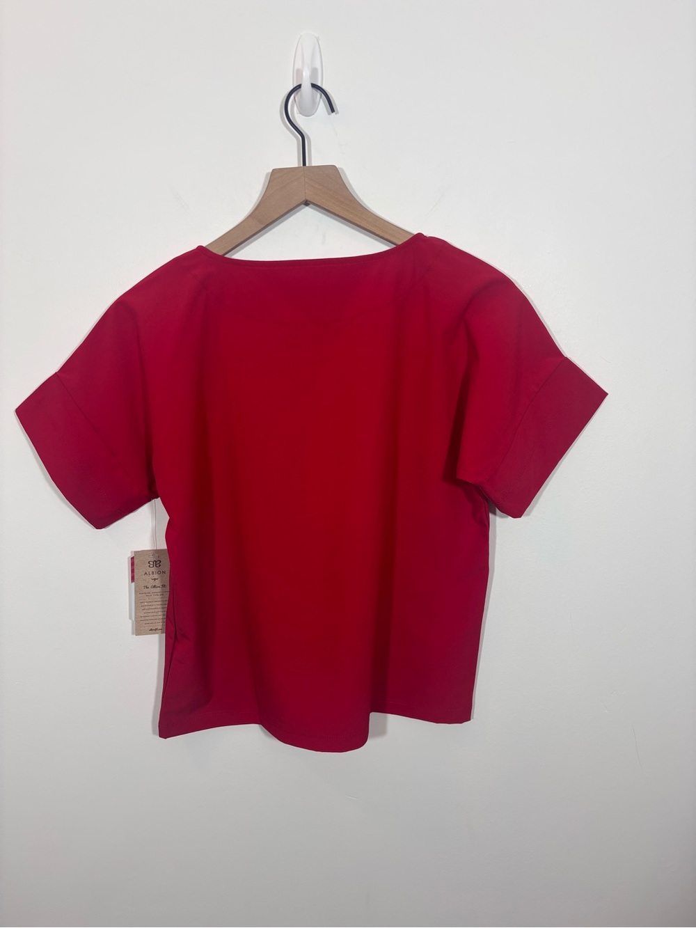 Albion Fit UTAH BOSS TEE, CRIMSON NWT Small University of Utah Crop - Picture 7 of 16